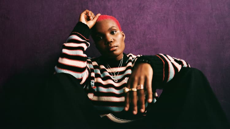 ARLO PARKS - GIRA «DESIRE»